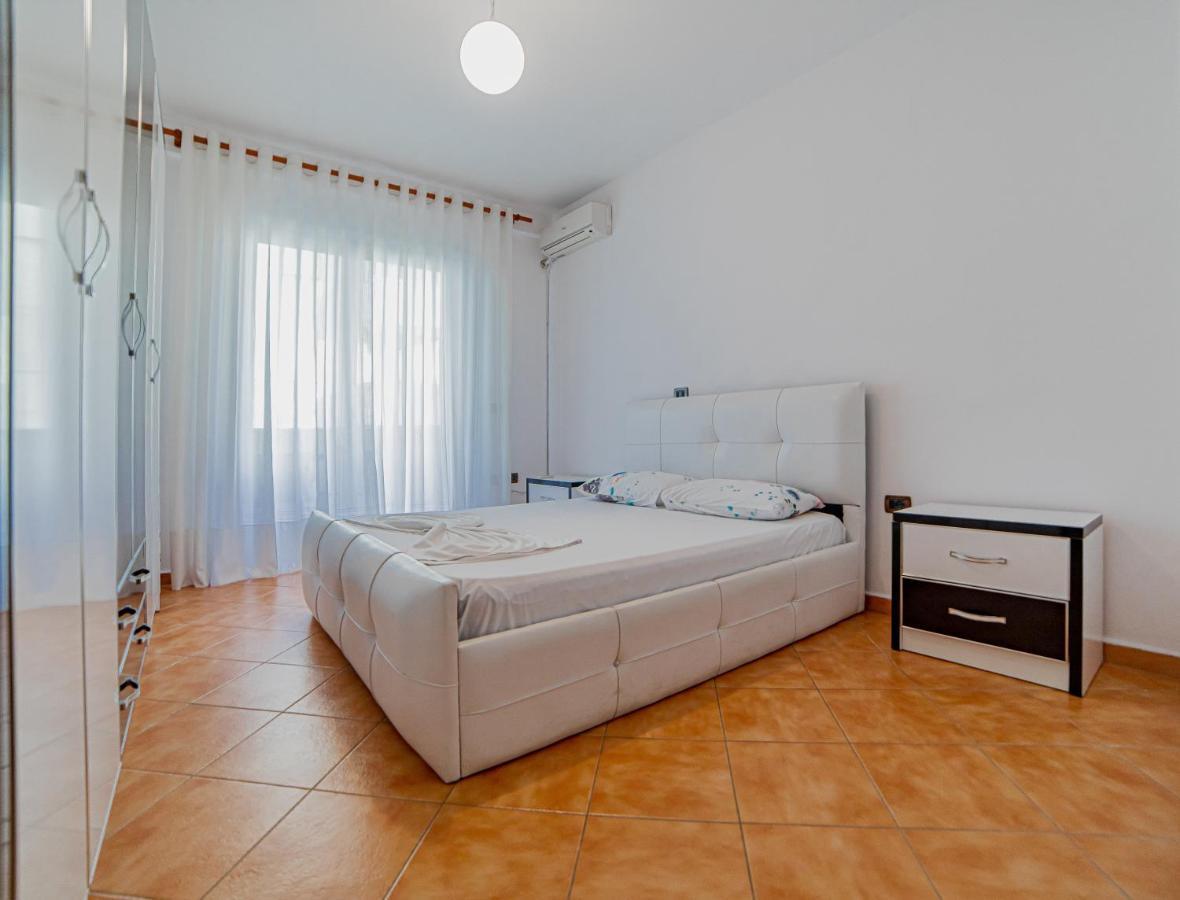 Ajla Apartment Durrës 外观 照片
