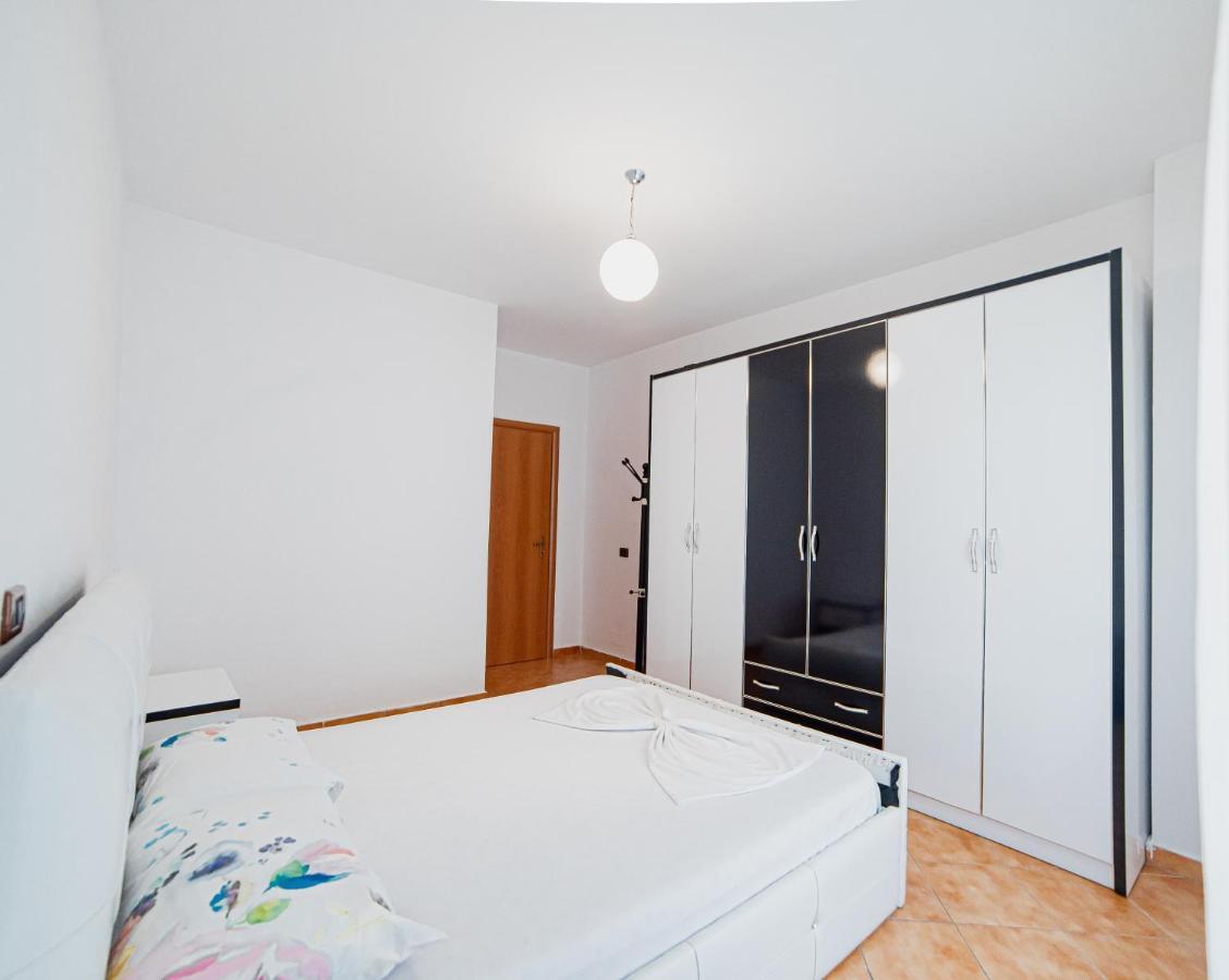 Ajla Apartment Durrës 外观 照片