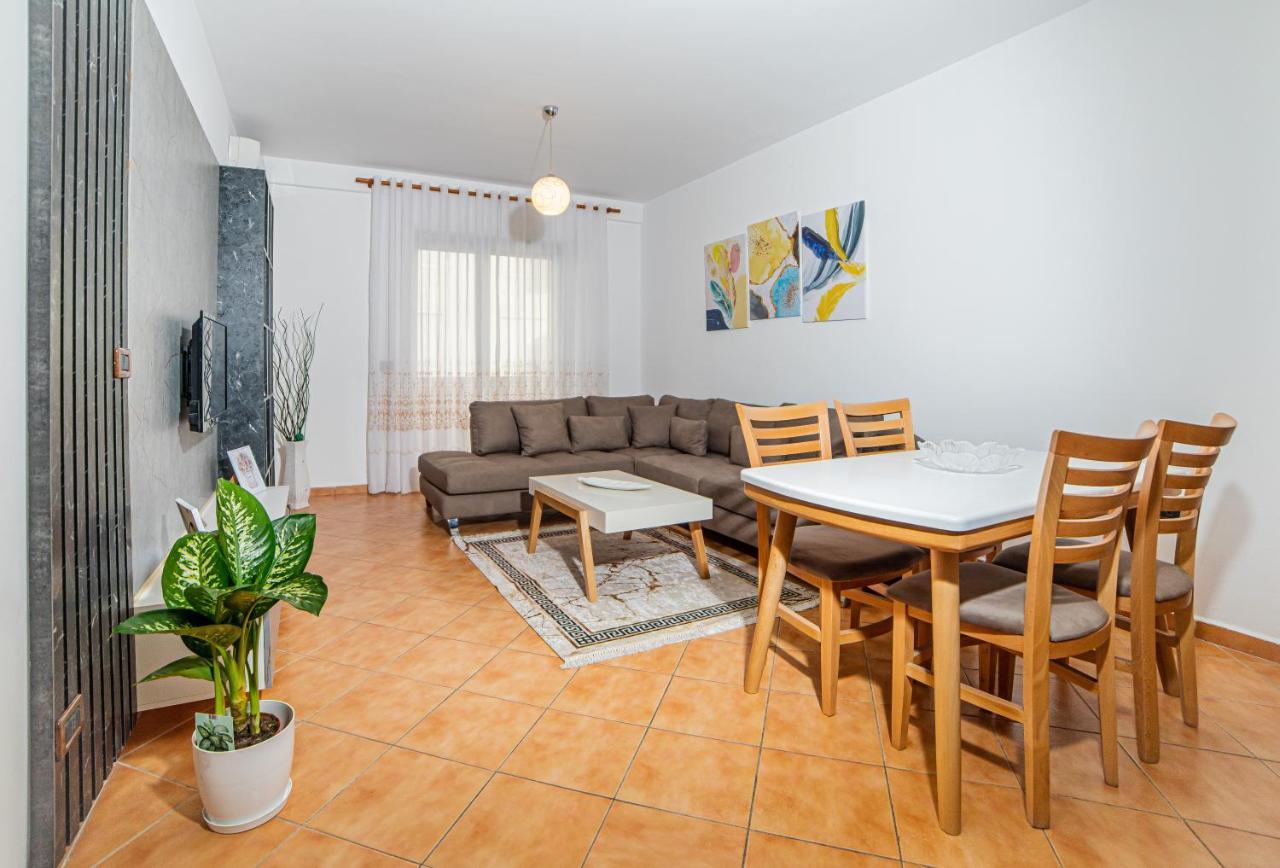 Ajla Apartment Durrës 外观 照片